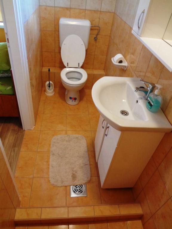 Horvath Apartmanhaz Орошхаза Экстерьер фото